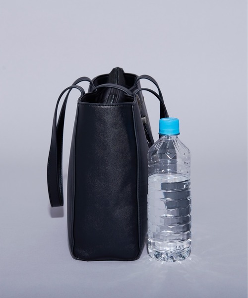 Ellno Loset（エルノロゼット）の「バックルベルトショルダーバッグ（ショルダーバッグ・メンズ・ブラック・FREE）」の3枚目の写真