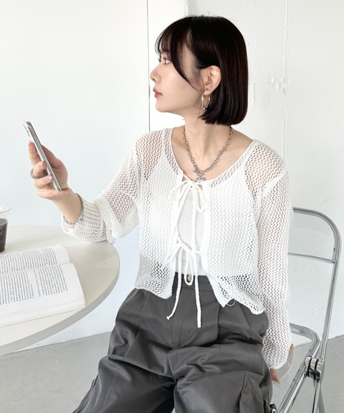 CLEA(クレア)の「【キャミ付き】メッシュクロップド丈リボンカーディガン(カーディガン/ボレロ・レディース・ブラック/ホワイト/グレー/ベージュ・FREE)」の20枚目の写真