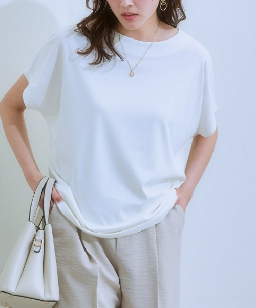 7days Life Styling(セブンデイズライフスタイリング)の「【接触冷感】シルケット加工ドルマンスリーブトップス(Tシャツ/カットソー・レディース・ダークグリーン/ネイビー/オフホワイト/ミント/ライトベージュ・LL/3L/S/M/L)」の6枚目の写真