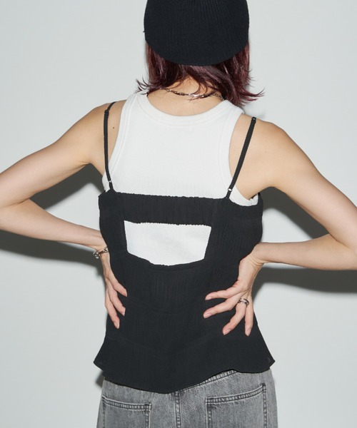 Auntie Rosa Holiday（アンティローザホリデー）の「シャーリングジョーゼットビスチェキャミ（キャミソール・レディース・グレー/アイボリー/ブラック・FREE）」の12枚目の写真