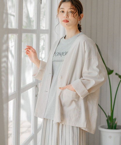 studio CLIP(スタディオクリップ)の「【接触冷感/イージーケア/マシンウォッシャブル】多機能イージーノーカラージャケット(ノーカラージャケット・レディース・ブラック/サンドグレー/アイボリー・FREE)」の4枚目の写真