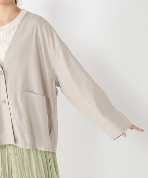 studio CLIP(スタディオクリップ)の「【接触冷感/イージーケア/マシンウォッシャブル】多機能イージーノーカラージャケット(ノーカラージャケット・レディース・ブラック/サンドグレー/アイボリー・FREE)」の22枚目の写真