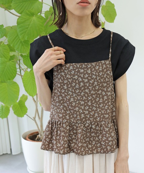 Crisp(クリスプ)の「【ZOZOTOWN限定カラー】2wayフラワーギャザーキャミ(シャツ/ブラウス・レディース・ブラック/ブラウン・FREE)」の16枚目の写真