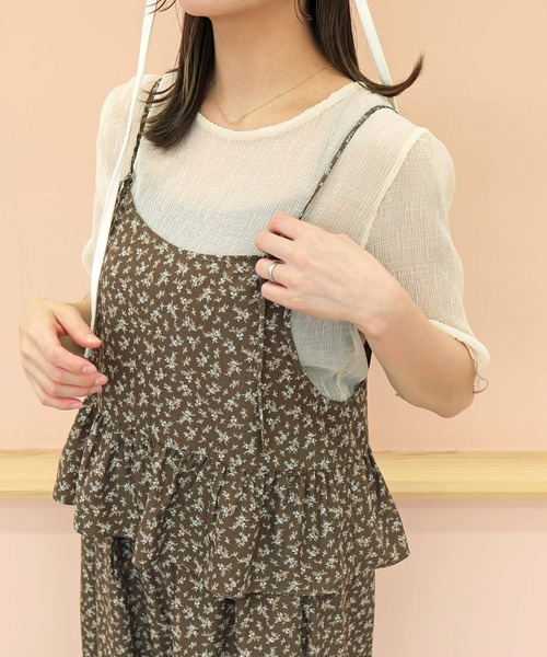 Crisp(クリスプ)の「【ZOZOTOWN限定カラー】2wayフラワーギャザーキャミ(シャツ/ブラウス・レディース・ブラック/ブラウン・FREE)」の21枚目の写真
