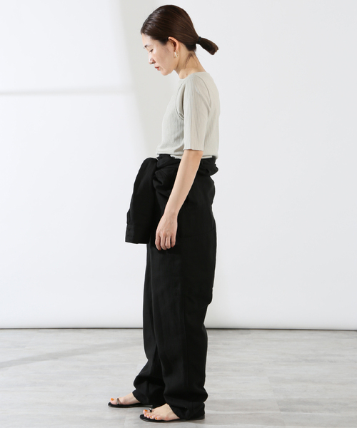 VERMEIL par iena（ヴェルメイユパーイエナ）の「アシンメトリーネックプルオーバー（Tシャツ/カットソー・レディース・チャコールグレー/アイボリー・FREE）」の14枚目の写真