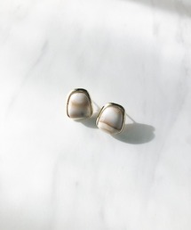 スクエアアクリルピアス