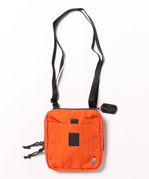 THE BROWN BUFFALO（ザブラウンバッファロー）の「BB SPECIAL  DELIVERY 420D（ショルダーバッグ・メンズ・ホワイト/オレンジ/ゴールド・FREE）」の3枚目の写真
