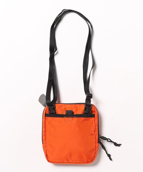 THE BROWN BUFFALO（ザブラウンバッファロー）の「BB SPECIAL  DELIVERY 420D（ショルダーバッグ・メンズ・ホワイト/オレンジ/ゴールド・FREE）」の5枚目の写真
