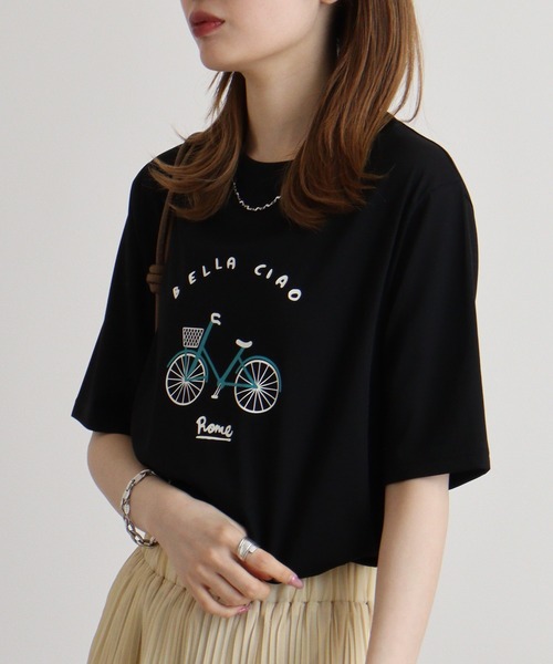 BRODIAEA(ブローディア)の「BRODIAEA 自転車イラストTシャツ(Tシャツ/カットソー・レディース・ピンク/モスグリーン/キャメル/グレイッシュベージュ/ブラック・40)」の8枚目の写真