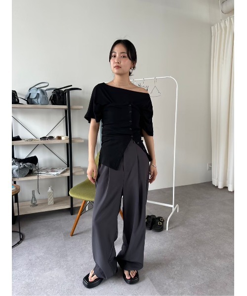 HANNE（アン）の「ワンタックワイドスラックス（スラックス・レディース・チャコールグレー/ネイビー/ベージュ・FREE/SMALL）」の7枚目の写真