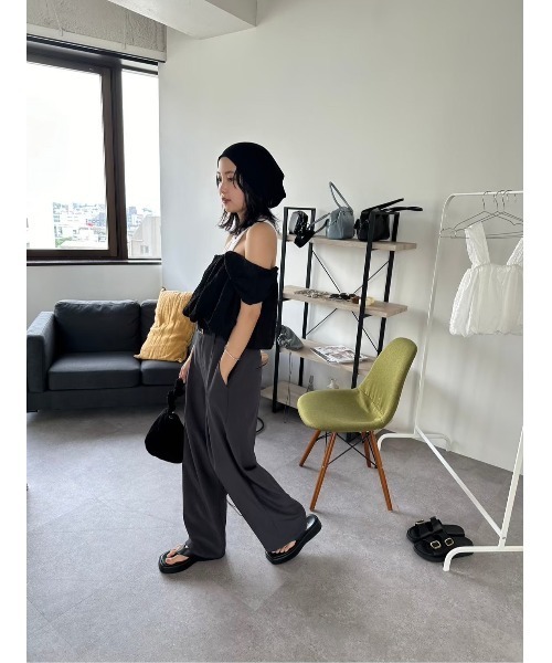 HANNE（アン）の「ワンタックワイドスラックス（スラックス・レディース・チャコールグレー/ネイビー/ベージュ・FREE/SMALL）」の4枚目の写真