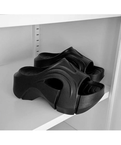 Didot.showroom(ディドット ショールーム)の「超軽量!EVA素材 | 厚底クッションサンダル(サンダル・レディース・ホワイト/ベージュ/ブラック・22.5cm/23cm/23.5cm/24cm/24.5cm/25cm)」の1枚目の写真