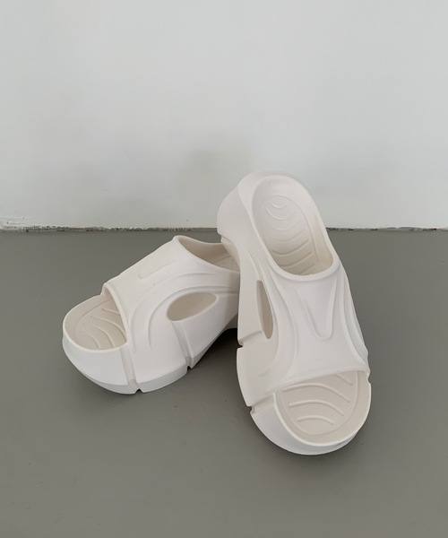 Didot.showroom(ディドット ショールーム)の「超軽量!EVA素材 | 厚底クッションサンダル(サンダル・レディース・ホワイト/ベージュ/ブラック・22.5cm/23cm/23.5cm/24cm/24.5cm/25cm)」の9枚目の写真