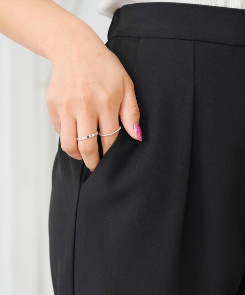 Diable baiser（ディアブルベーゼ）の「リネンライク軽やかジャケット+パンツ2点セットスーツ（セットアップ・レディース・ブラック・LL/LARGE/MEDIUM）」の22枚目の写真