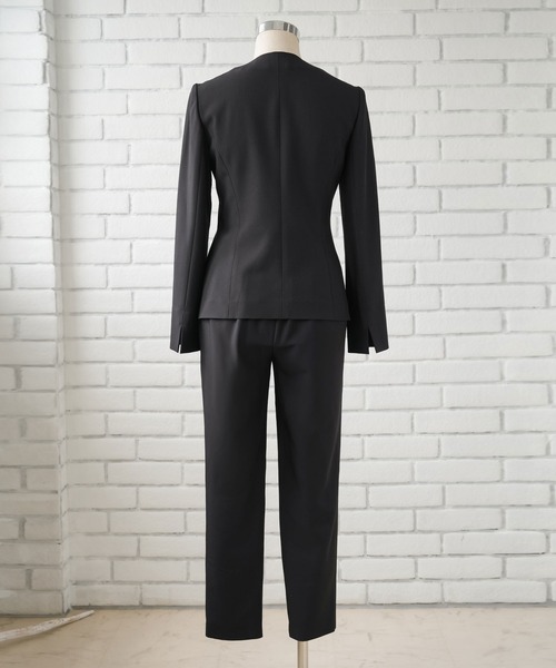 Diable baiser（ディアブルベーゼ）の「リネンライク軽やかジャケット+パンツ2点セットスーツ（セットアップ・レディース・ブラック・LL/LARGE/MEDIUM）」の19枚目の写真
