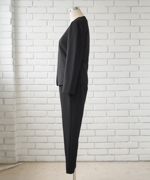 Diable baiser（ディアブルベーゼ）の「リネンライク軽やかジャケット+パンツ2点セットスーツ（セットアップ・レディース・ブラック・LL/LARGE/MEDIUM）」の18枚目の写真
