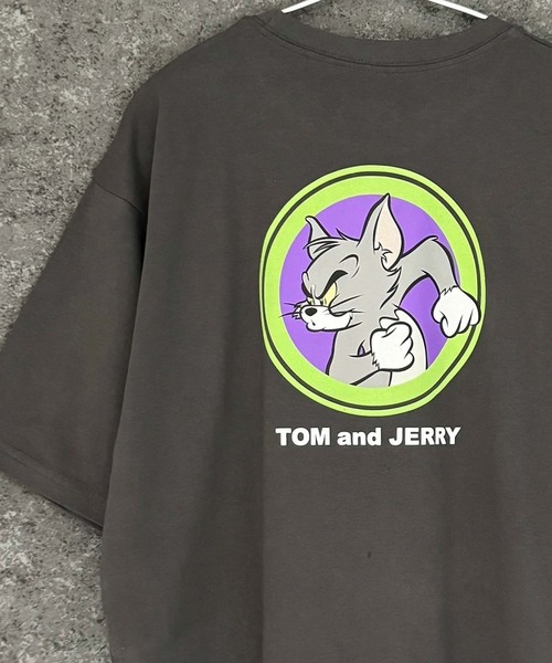 Tom&Jerry(トムアンドジェリー)の「TOM&JERRY トム&ジェリー オーバーサイズ 半袖Tシャツ(Tシャツ/カットソー・メンズ・ダークグリーン/オレンジ/モカ/杢グレー/ホワイト系2/ホワイト系1/ホワイト系/オフホワイト/ネイビー/ネイビー系/ダークグリーン系/チャコール/グレー系/ブラック系/ベージュ/ブラック・L/M/XL)」の8枚目の写真