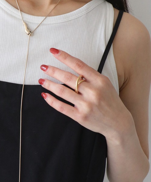 cheriella（シェリエラ）の「【cheriella】ランダムプランプダブルリング RANDOM PLUMP DOUBLE RING（リング・レディース・シルバー/ゴールド・FREE）」の9枚目の写真