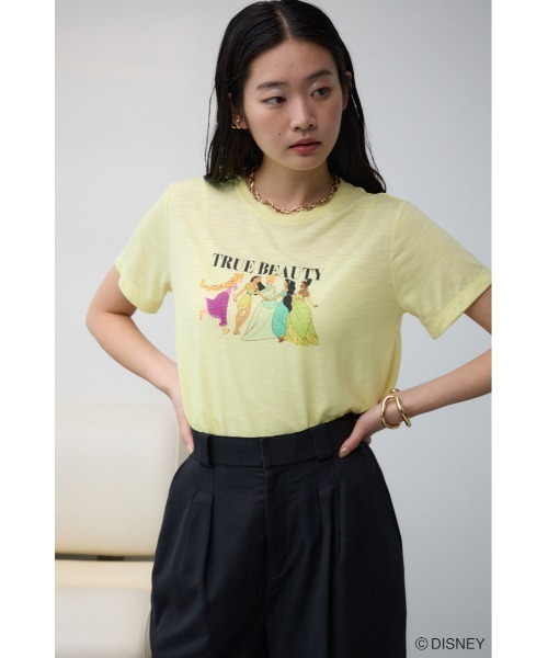 AZUL by moussy(アズールバイマウジー)の「JM プリンセスTシャツ(Tシャツ/カットソー・レディース・イエロー/オフホワイト・SMALL/MEDIUM)」の3枚目の写真