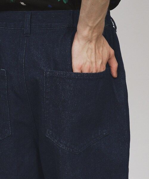 tk.TAKEO KIKUCHI（ティーケータケオキクチ）の「テーパードデニムパンツ（デニムパンツ・メンズ・ブルー系その他5/ブラック系3・01/02/04/03）」の16枚目の写真