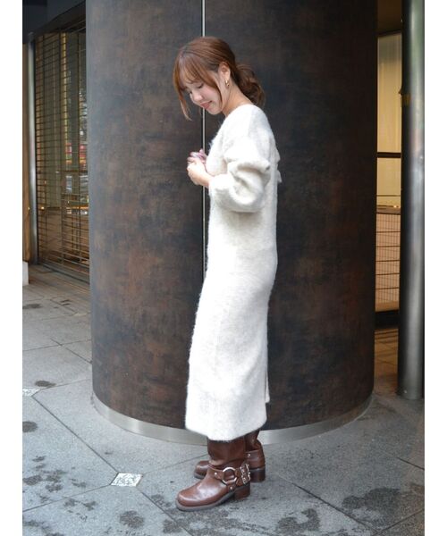 Ungrid(アングリッド)の「2Wayスリットニットワンピ-ス(ワンピース・レディース・ライトグレー/オレンジ/ベージュ・FREE)」の20枚目の写真