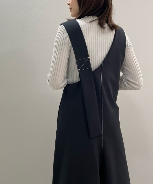 CAST:（キャストコロン）の「【着回し抜群】アシンメトリーオールインワン（ジャンパースカート・レディース・ブラック/グレー系その他2・S/M）」の3枚目の写真