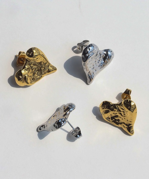 abaskdesign(アバスクデザイン)の「*金属アレルギー対応 ニュアンハートスタッズステンレスピアス(ピアス(両耳用)・レディース・シルバー/ゴールド・FREE)」の16枚目の写真