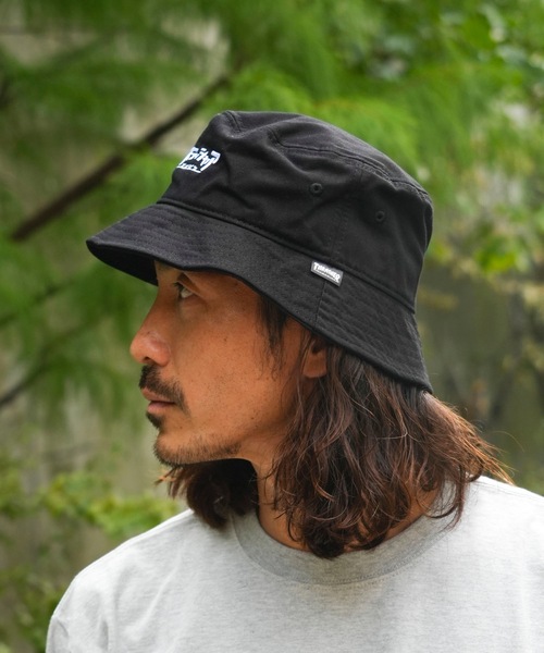 THRASHER(スラッシャー)の「THRASHER/スラッシャー BUCKET HAT スラッシャー バケットハット フェス カタカナロゴ刺繍 コットンツイル(ハット・メンズ・ベージュ/ホワイト/ブラック・FREE)」の4枚目の写真