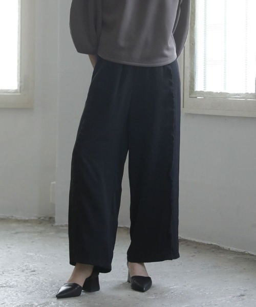 ESCAR(エスカー)の「■ESCAR センターフリルワイドパンツ(その他パンツ・レディース・ブラック・FREE)」の11枚目の写真