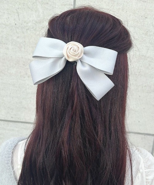 F i.n.t（フィント）の「ローズモチーフリボンバレッタ/fint（バレッタ/ヘアクリップ・レディース・ピンク/ブルーグレー・FREE）」の8枚目の写真