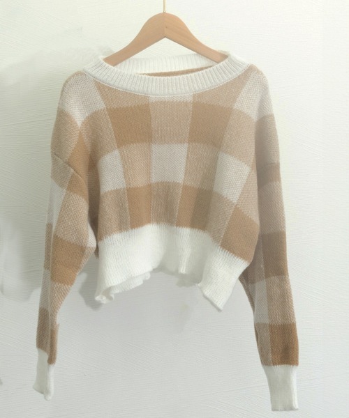 Miniministore（ミニミニストア）の「チェック柄ニット ショート丈 長袖ニット（ニット/セーター・レディース・ベージュ/ブルー/ブラック・FREE）」の12枚目の写真