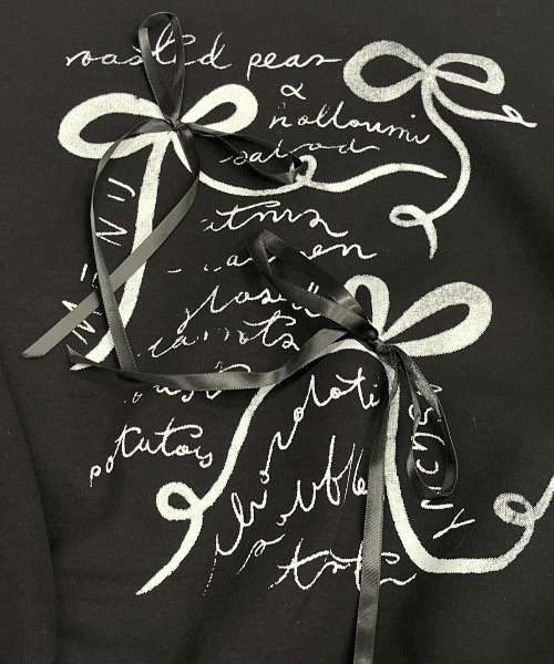 Never mind the XU / Chikashitsu+(ネバーマインド ザ エックスユー / チカシツプラス)の「【nmtc+】ribbon design sweat shirt / 【エヌエムティーシープラス】リボンデザイン長袖スウェット(スウェット・レディース・ブラック/グレー・ONE SIZE)」の9枚目の写真