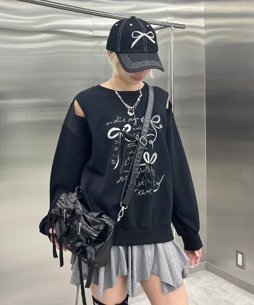 Never mind the XU / Chikashitsu+(ネバーマインド ザ エックスユー / チカシツプラス)の「【nmtc+】ribbon design sweat shirt / 【エヌエムティーシープラス】リボンデザイン長袖スウェット(スウェット・レディース・ブラック/グレー・ONE SIZE)」の11枚目の写真