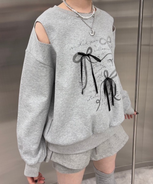 Never mind the XU / Chikashitsu+(ネバーマインド ザ エックスユー / チカシツプラス)の「【nmtc+】ribbon design sweat shirt / 【エヌエムティーシープラス】リボンデザイン長袖スウェット(スウェット・レディース・ブラック/グレー・ONE SIZE)」の22枚目の写真