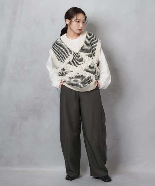 Lull（ルル）の「【Lull / ルル】モノトーンフリンジニットベスト（ベスト・レディース・オフホワイト/杢グレー・ONESIZE）」の16枚目の写真
