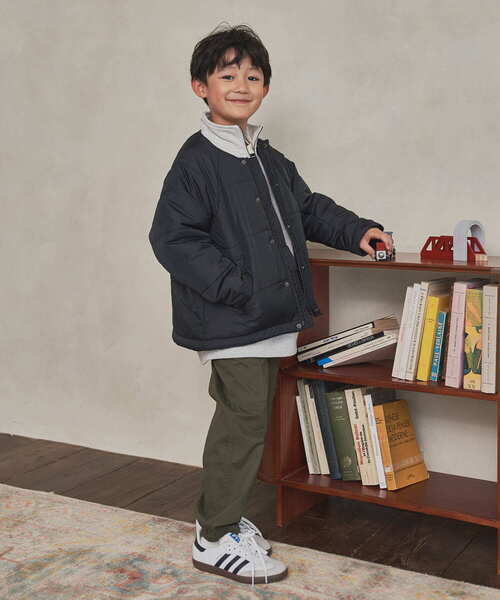 URBAN RESEARCH DOORS(アーバンリサーチドアーズ)の「『洗濯可/撥水』マフラー付き中綿ノーカラージャケット(KIDS)(その他アウター・キッズ・ミント/ブラック・135/120/105)」の5枚目の写真