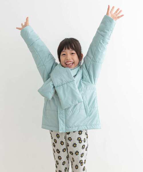 URBAN RESEARCH DOORS(アーバンリサーチドアーズ)の「『洗濯可/撥水』マフラー付き中綿ノーカラージャケット(KIDS)(その他アウター・キッズ・ミント/ブラック・135/120/105)」の19枚目の写真