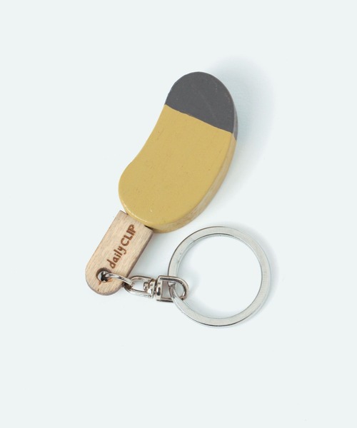 studio CLIP(スタディオクリップ)の「【daily CLIP】ウッドアイスキーホルダー(キーホルダー・レディース・イエロー/モカ/レッド・FREE)」の2枚目の写真