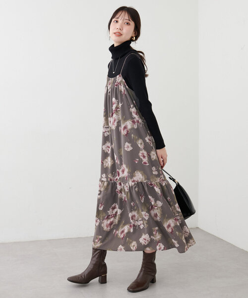 natural couture(ナチュラルクチュール)の「【mamamo】フロントシャーリングキャミワンピース(ワンピース・レディース・その他1/ブラウン/ブラック・FREE)」の22枚目の写真