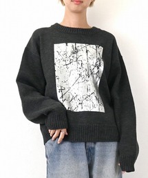 アクリルバルキー箔プリントニットプルオーバー