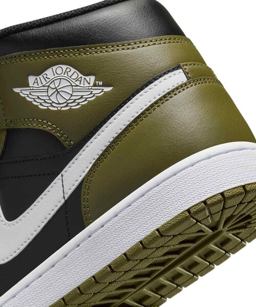 セール】エア ジョーダン 1 MID シューズ / Air Jordan 1 Mid