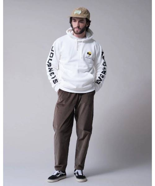 BANKS(バンクス)の「HOODIE/BANKS JOURNAL(バンクスジャーナル)袖サイドブランドロゴバックプリントパーカー(パーカー・メンズ・ダークグリーン/オフホワイト/ライトグレー・MEDIUM/LARGE/X-LARGE/SMALL)」の7枚目の写真