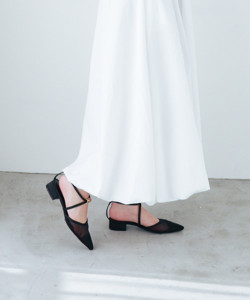 EVOL(イーボル)の「【クッション入り・柔らかい】チュールクロスゴールドモチーフパンプス IY5648(パンプス・レディース・シルバー/ブラック・S/M/L/LL)」の22枚目の写真