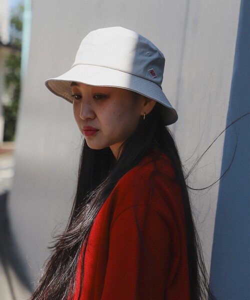 DANTON（ダントン）の「DANTON / POLYESTER BUCKET HAT（ハット・レディース・ベージュ/アイボリー/ブラック・ONE SIZE）」の4枚目の写真