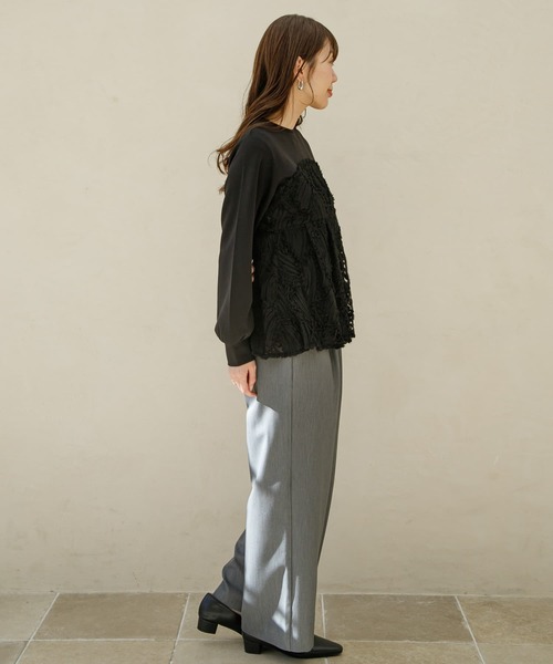 URBAN RESEARCH Sonny Label（アーバンリサーチサニーレーベル）の「『WEB限定』バテンレースドッキングペプラムプルオーバー（Tシャツ/カットソー・レディース・オフホワイト/ブラック・FREE）」の11枚目の写真