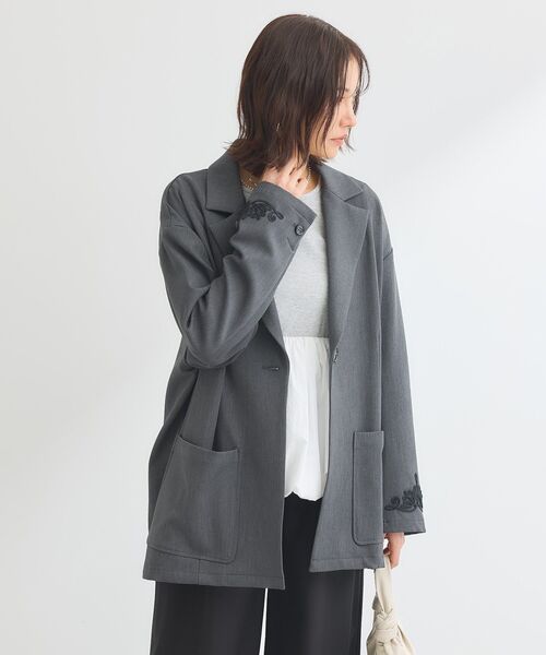 ELENCARE DUE（エレンカーレデュエ）の「・ELENCARE DUE 袖コード刺繍ジャケット（テーラードジャケット・レディース・チャコールグレー/アイボリー/ミント・FREE）」の20枚目の写真