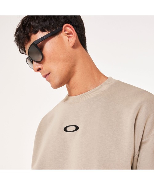 OAKLEY(オークリー)の「オークリー EN FOUNDATIONAL FLEECE CREW 2.7 / JACKET フリース・トレーナー/ TRAINING スポーツ・トレーニング/OAKLEY(スウェット・メンズ・ブラック/グレー/ベージュ・S/M/L/XL/XS)」の20枚目の写真