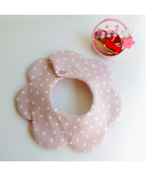 ゆきそら　猫柄スタイ　ヨダレかけ cocorocogift_nn-bib-kutuneko