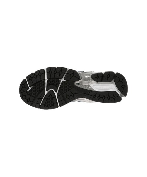 NEW BALANCE(ニューバランス)の「new balance U1906RCE(スニーカー・メンズ・シルバー・28cm/27.5cm/27cm/26.5cm/29cm)」の4枚目の写真