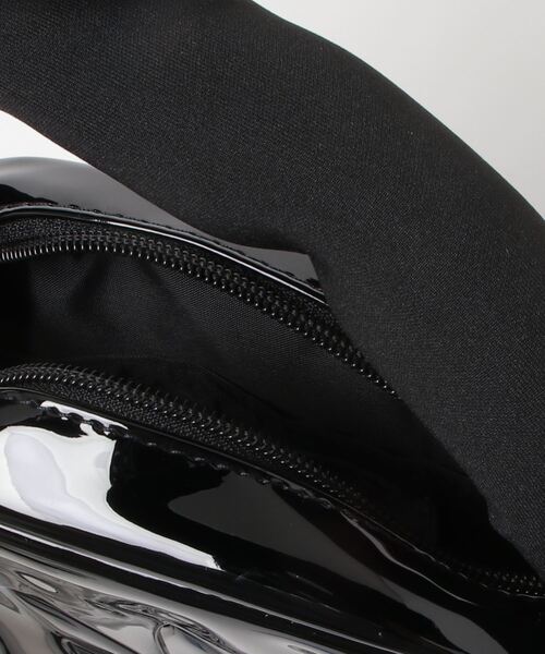 adidas（アディダス）の「ミニ エアライナーバッグ / アディダスオリジナルス adidas Originals（ハンドバッグ・レディース・シルバー/ブラック・FREE）」の11枚目の写真